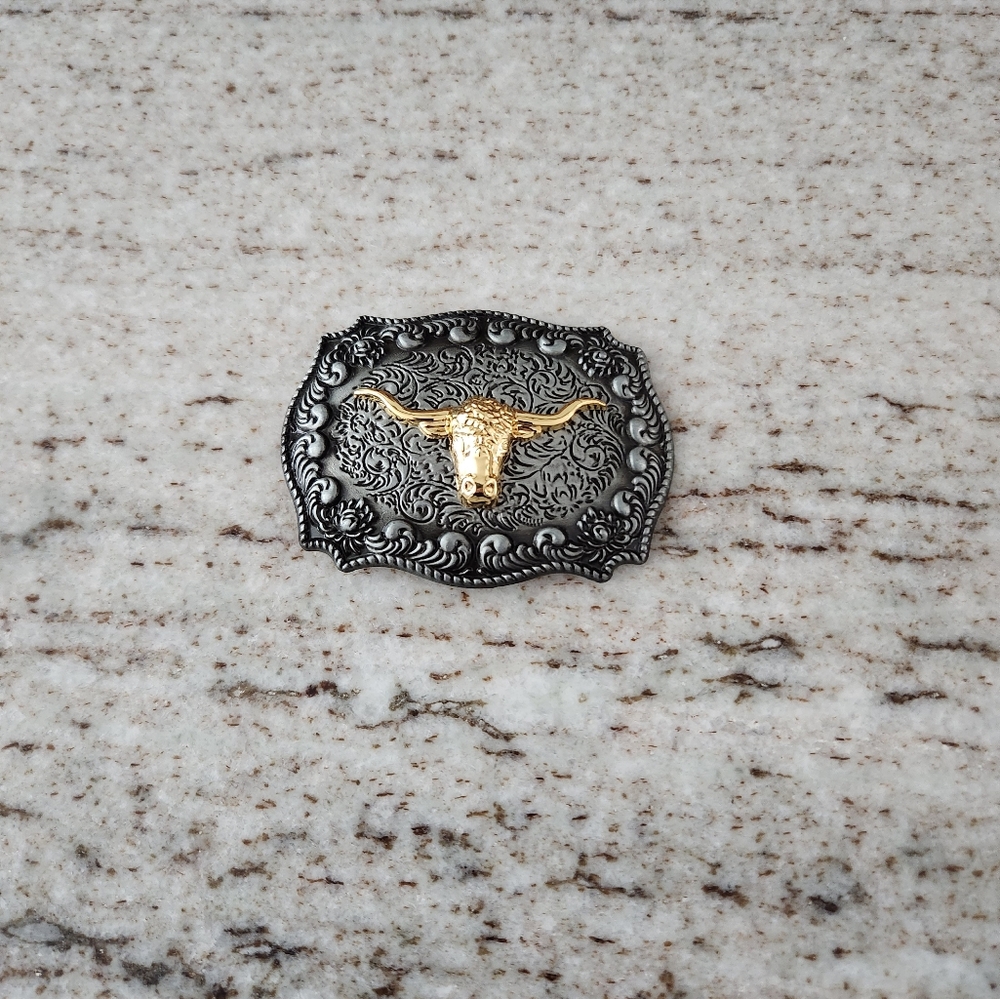 Silver and Gold Western Belt Buckle